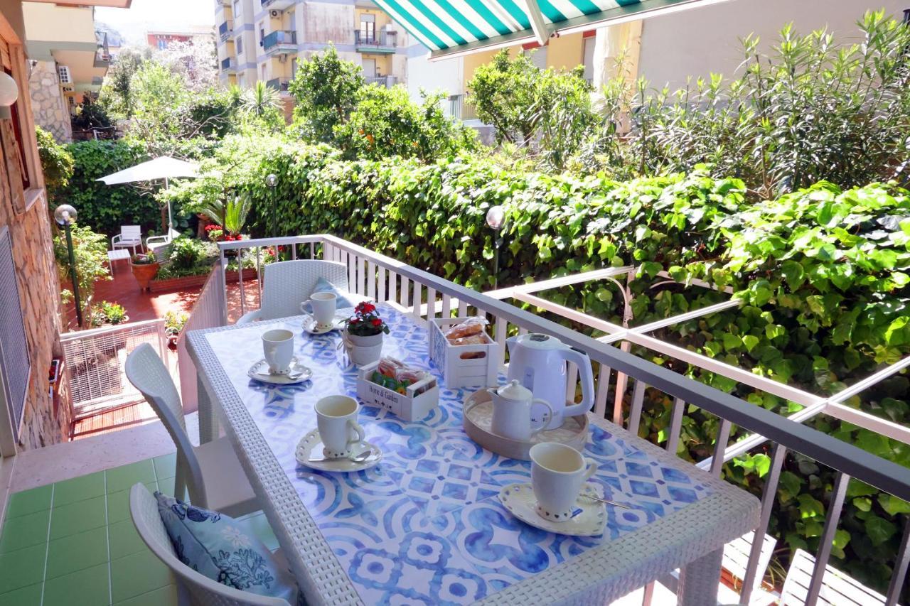 Garden House Giulia Sorrento Exterior foto